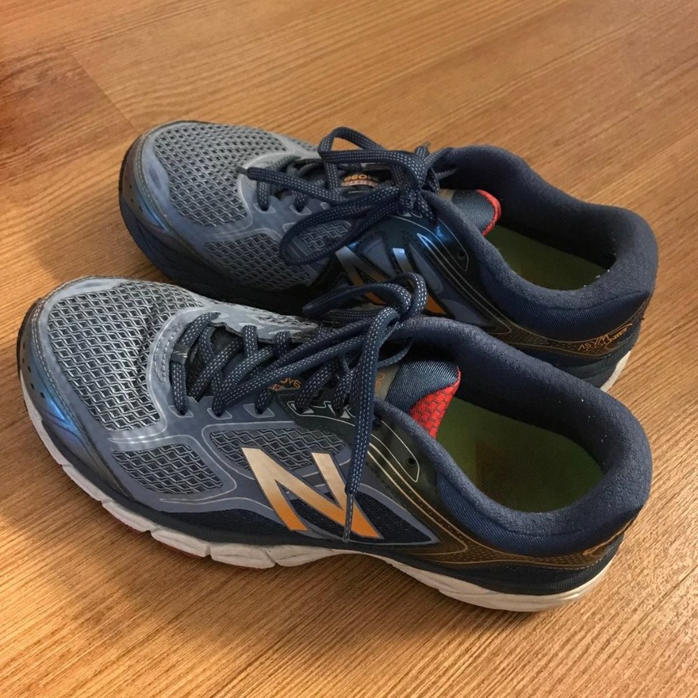 Men's New Balance 860 v6 Running Sneakers, Size 10